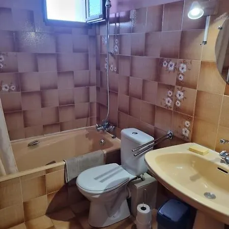 Agreable Maison Au Coeur De St Hilaire